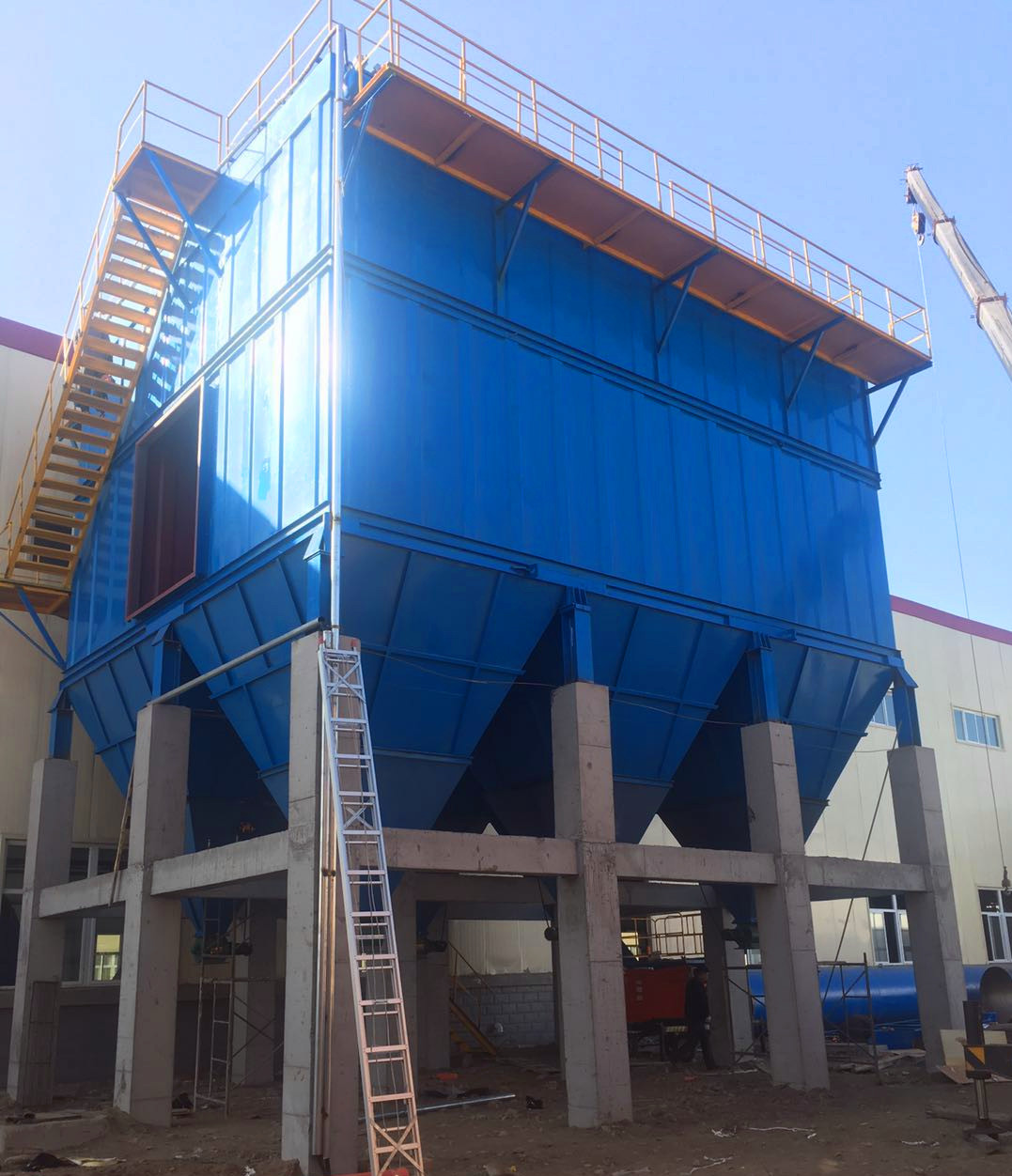 三祥新材（寧夏）有限公司中頻爐布袋除塵器